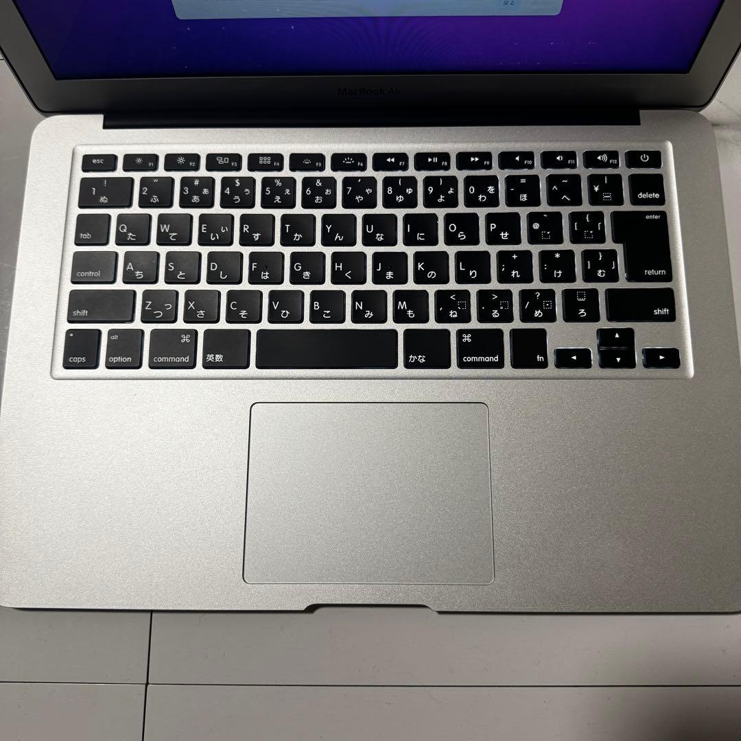 MacBook本体 MacBook Air 7,2