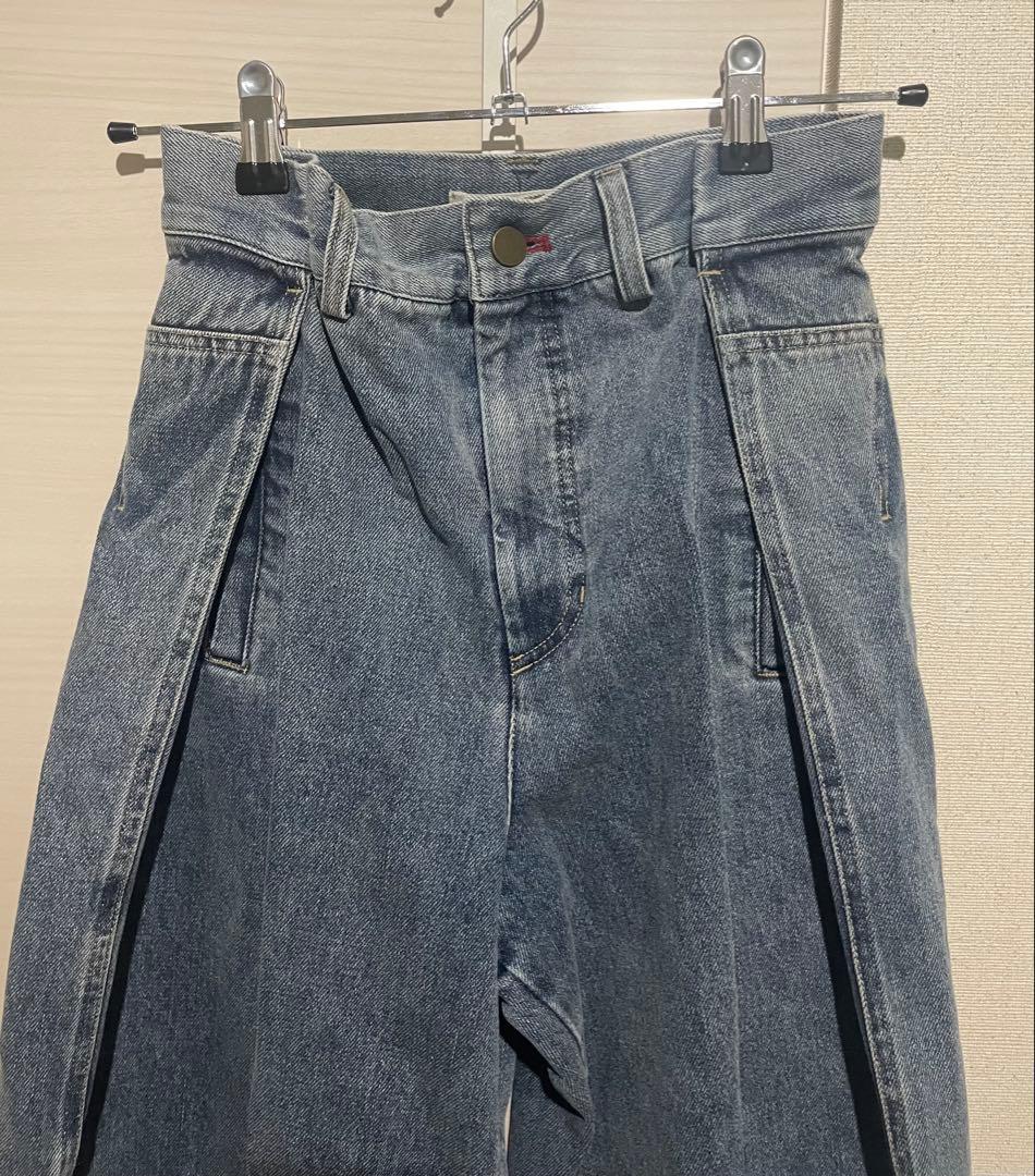 セール　pinue ピヌエ　サイドタックデニムパンツ（BLUE）　S