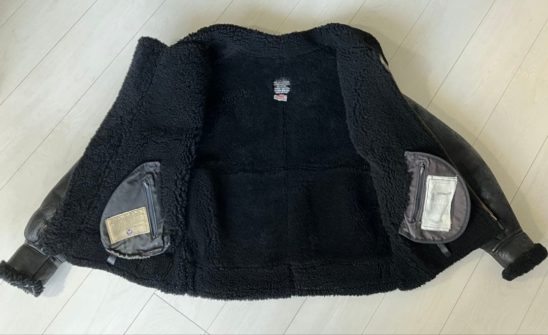 AVIREXアヴィレックス　アビレックス B-3ムートンジャケット38 USA製