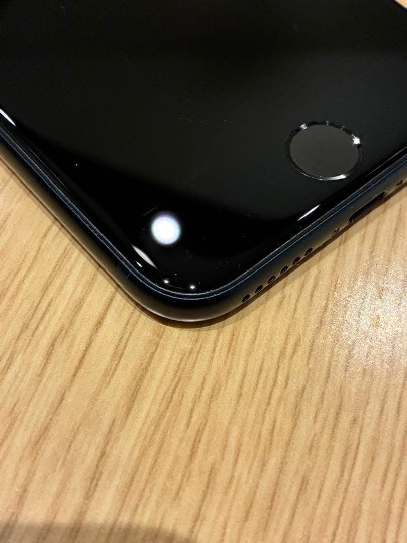 iPhoneSE 第3世代 ミッドナイト 64GB 箱あり 美品 おまけ