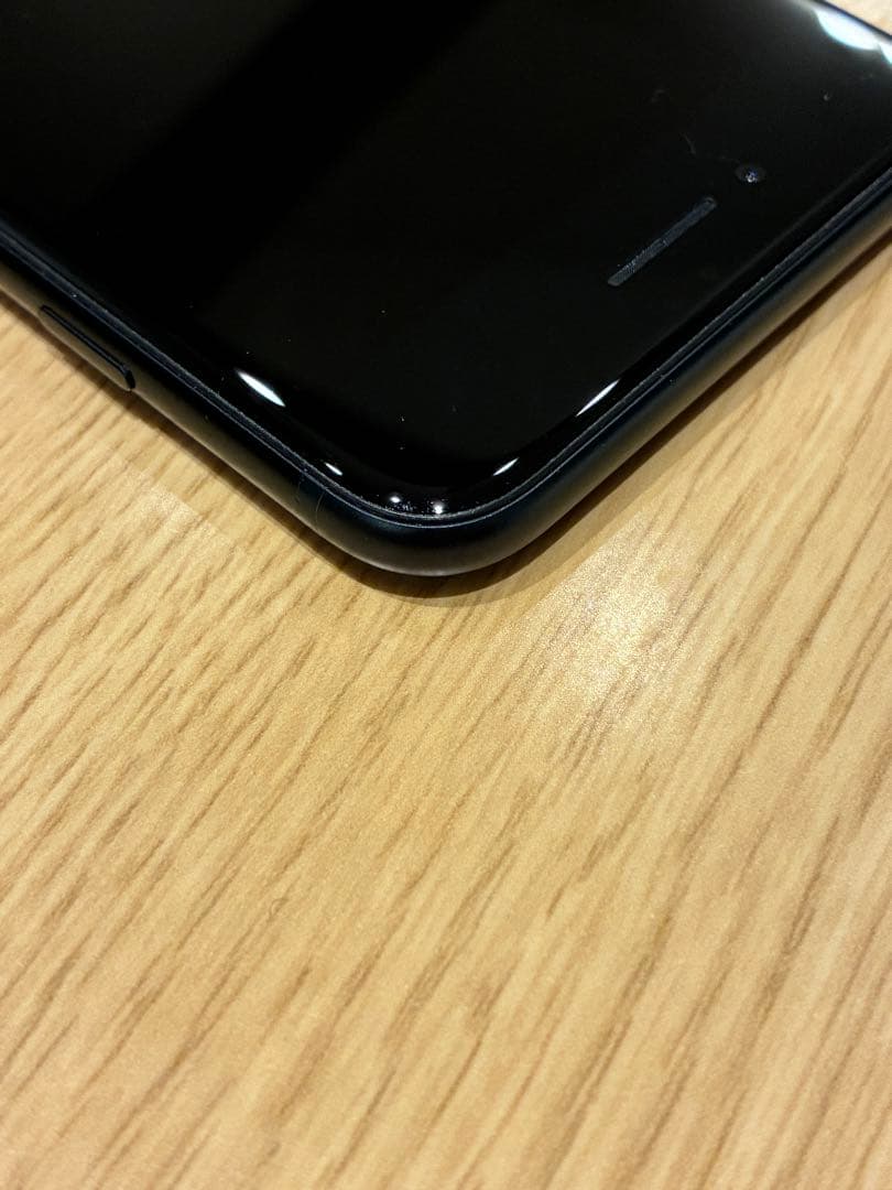 iPhoneSE 第3世代 ミッドナイト 64GB 箱あり 美品 おまけ