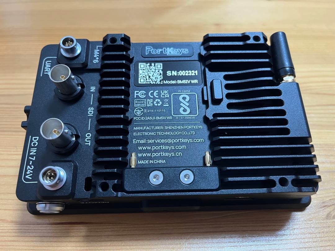 【週末セール】Portkeys BM5IV WR モニター　バッテリー2個付き