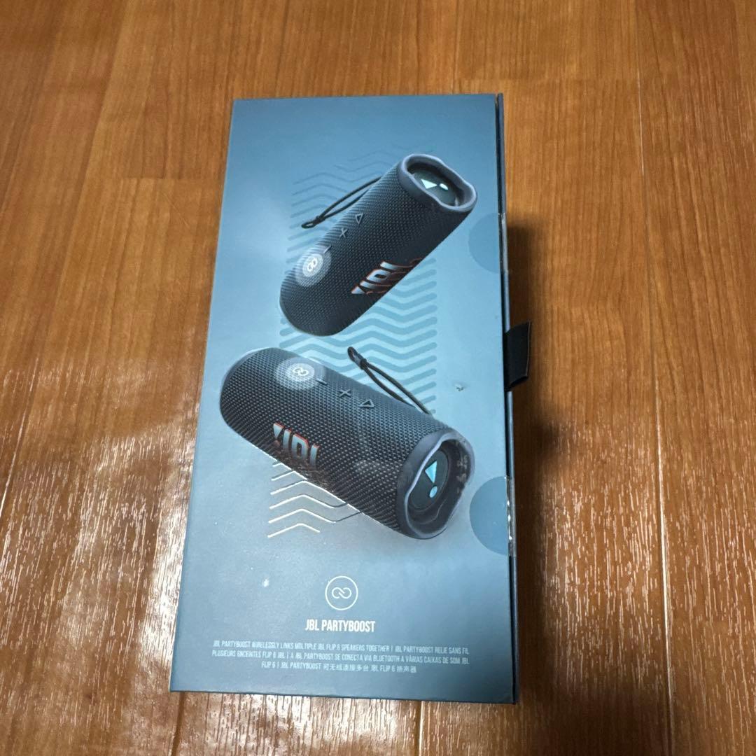 JBL Flip 6 ポータブル ウォーター プルーフ スピーカー B…