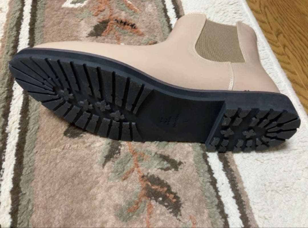 卑弥呼　サイドゴアブーツ　ベージュ