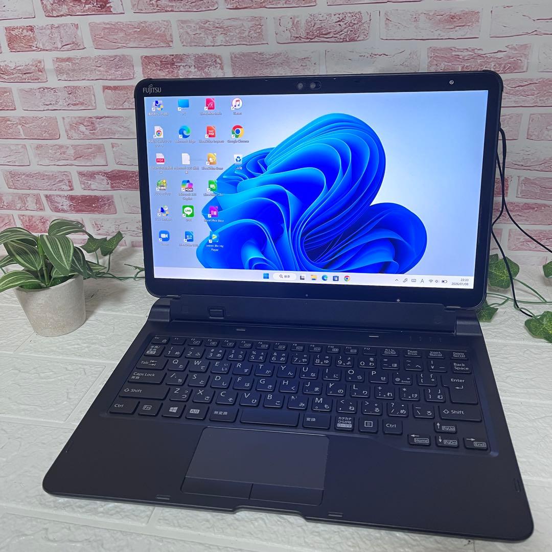 中古タッチパネル高性能10世代i3！M.2 NVMeSSD128GB PC156