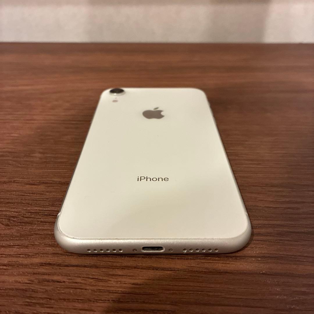Apple iPhone XR ホワイト　液晶不具合有り　ジャンク品