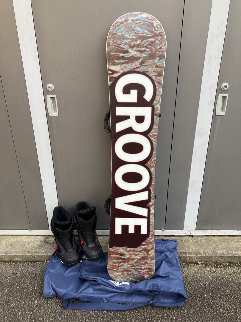 RAI　　GROOVE スノーボードセット板サイズ152cm ビンディング