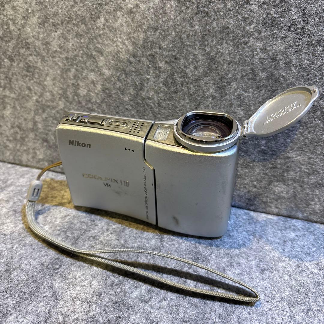 Nikon COOLPIX S10 VR シルバー