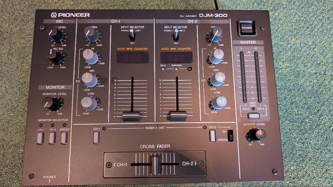 【ほぼ新品】Pioneer DJM-300 DJミキサー【動作確認済】