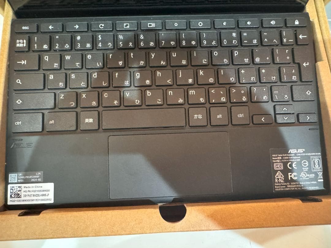 Chromebook本体 Chormebook asus