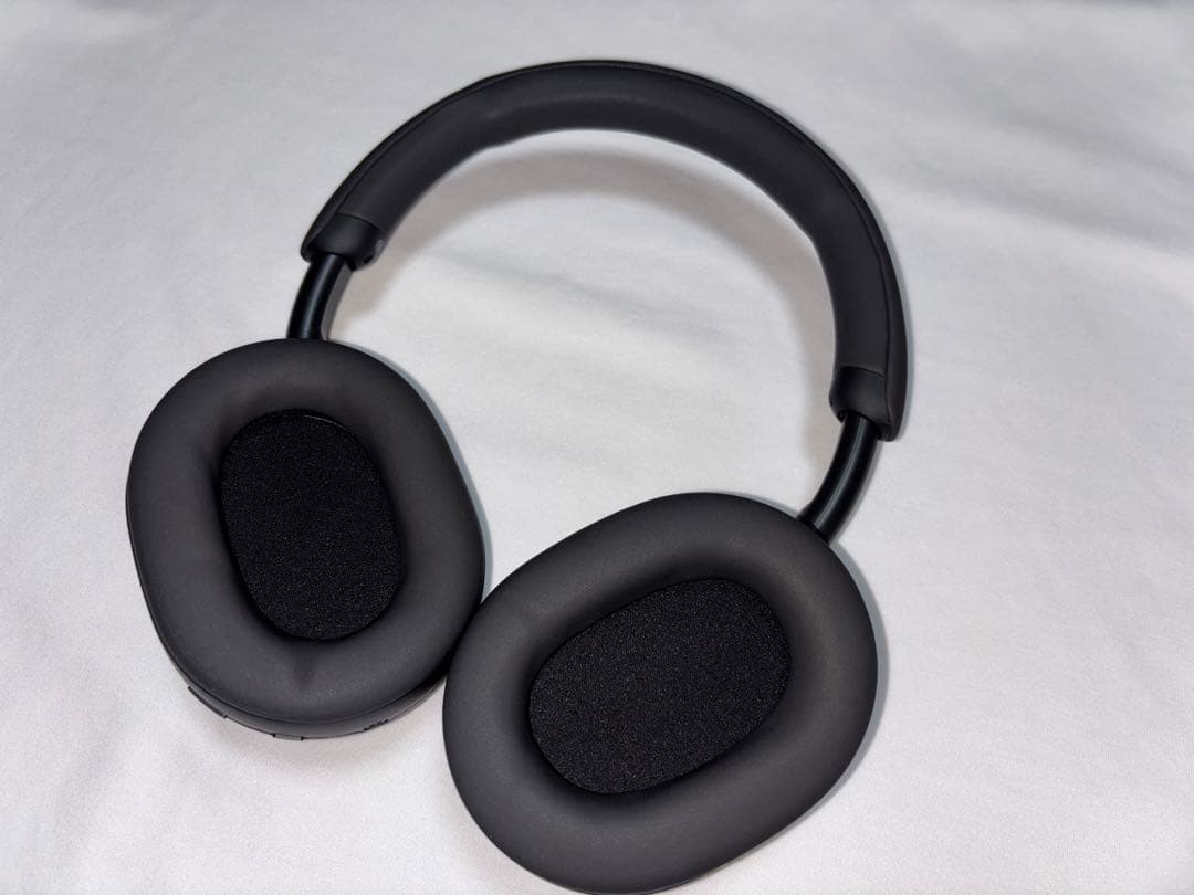 近*藤様 ソニー(SONY) ワイヤレスヘッドフォンWH-1000XM5