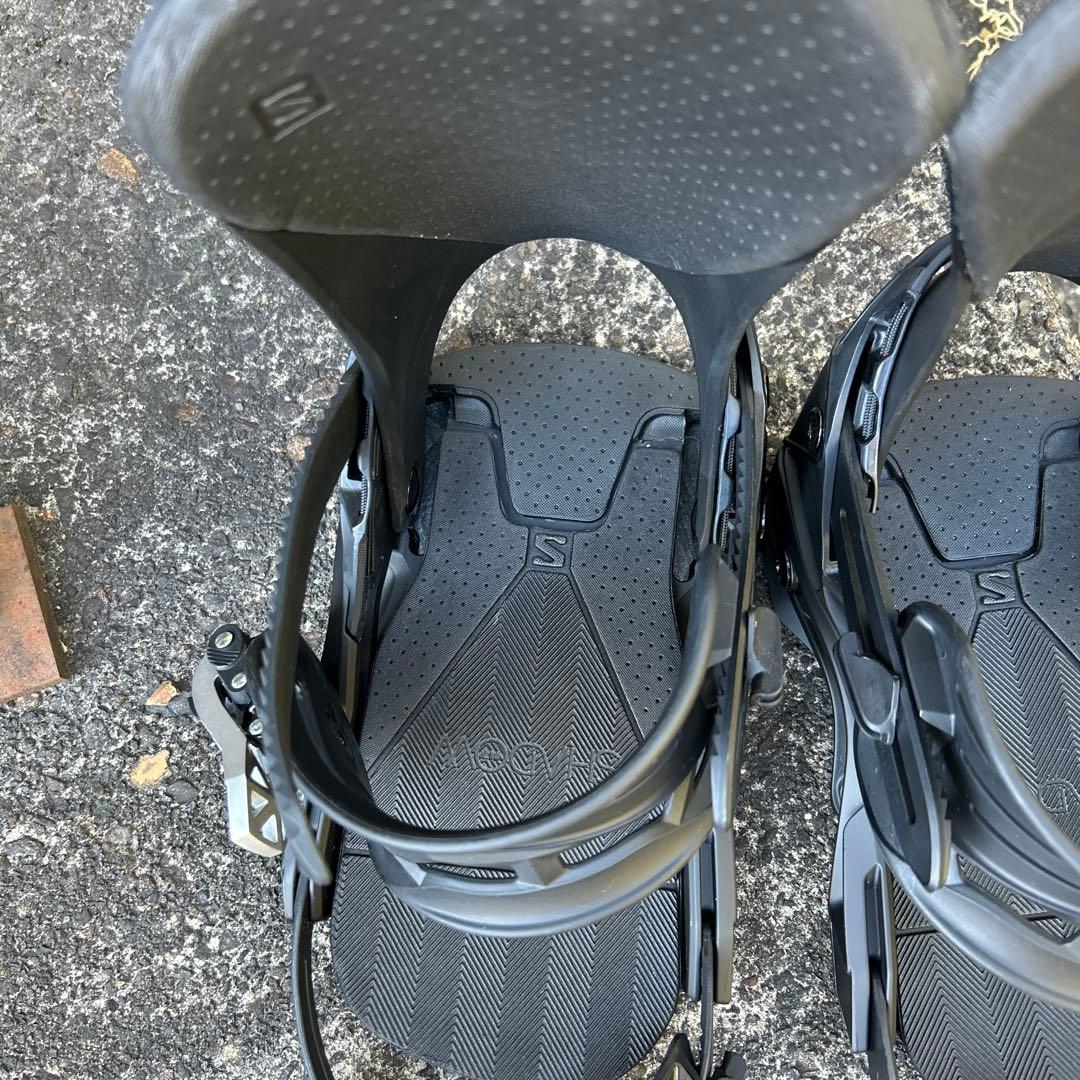 Salomon ディストリクト24-25