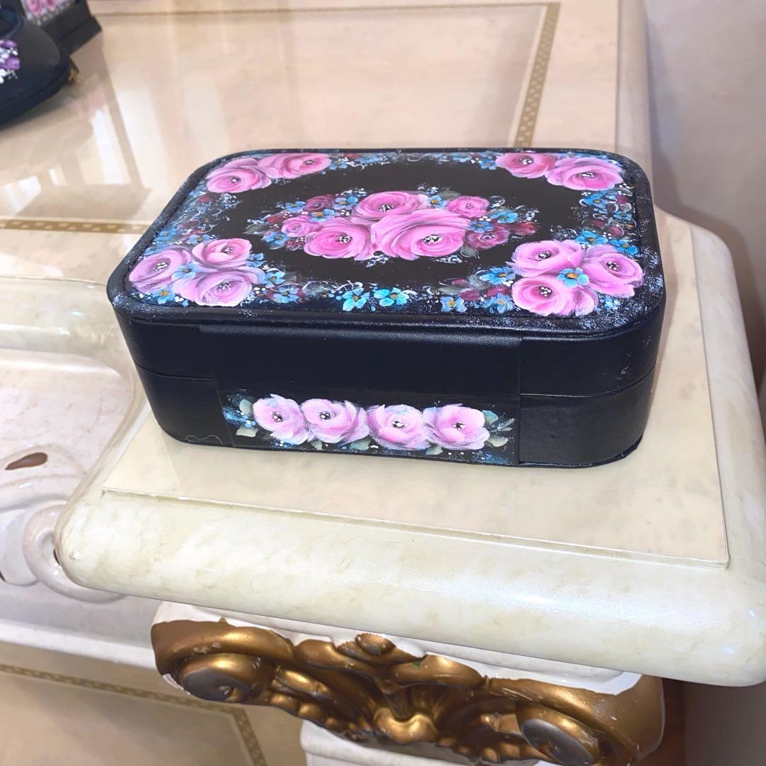 ジュエリーボックス　ランタン　懐中電灯　電子カイロ　防犯ブザー　薔薇　手描き