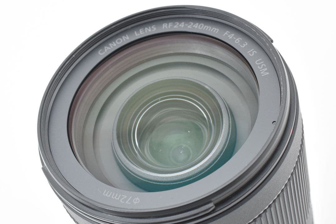 Canon RF 24-240mm F4-6.3 IS USMレンズ