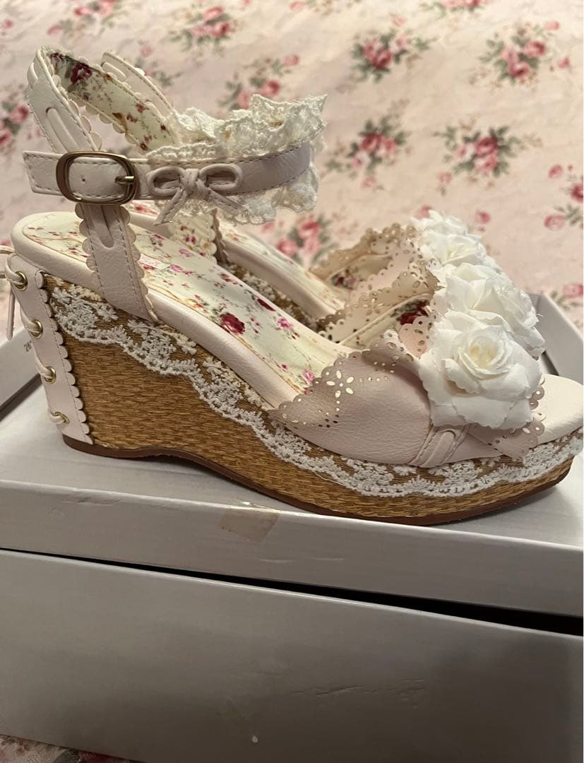 LIZ LISA 花柄　白　M