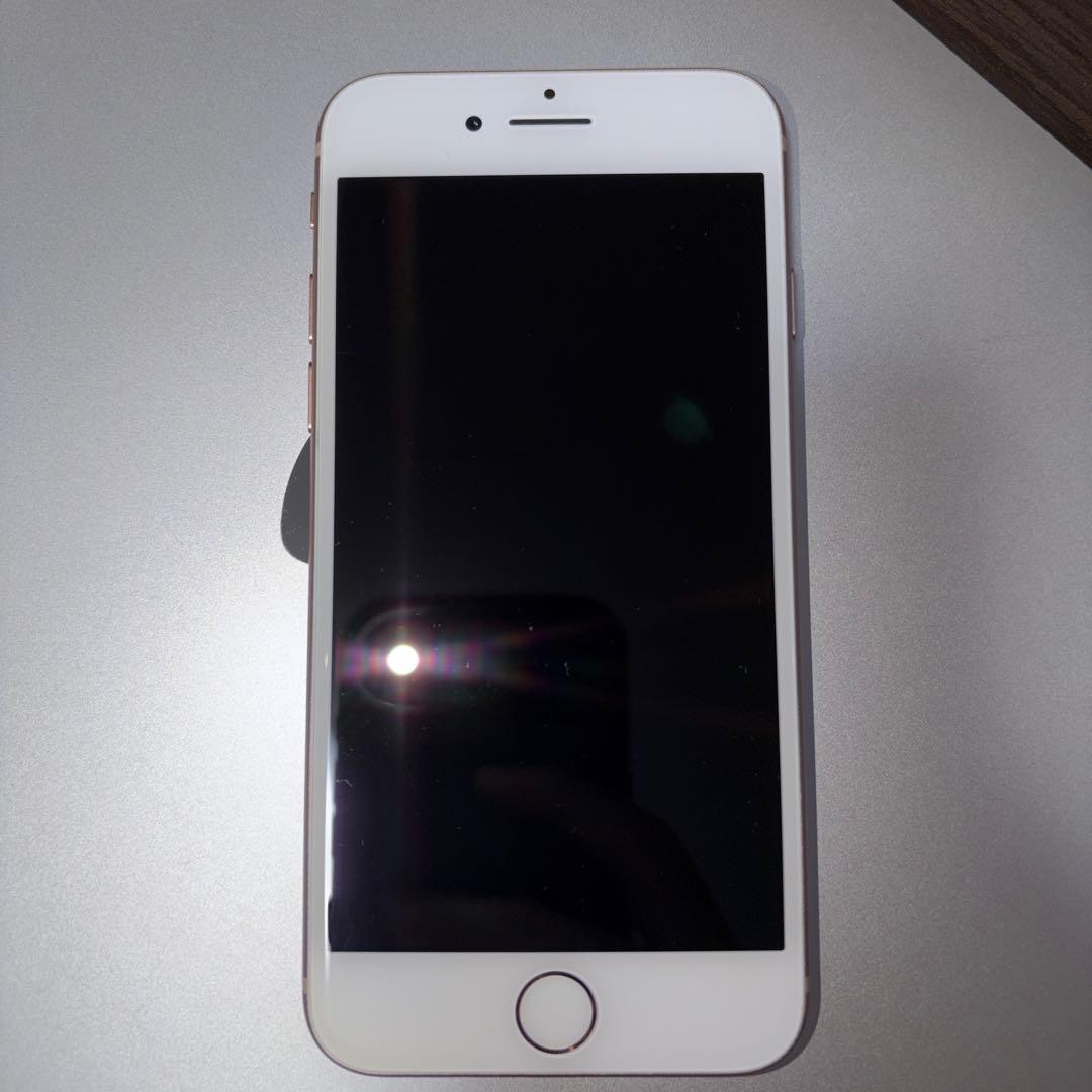 お値下げApple iPhone 8 64GB SIMフリー　ゴールド100%