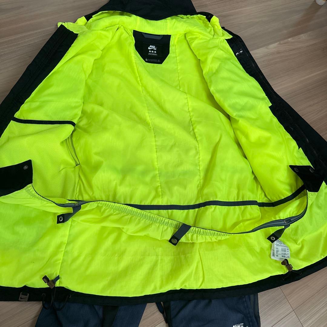 セール　NIKE SB スノーボード　ウェア　ナイキ　