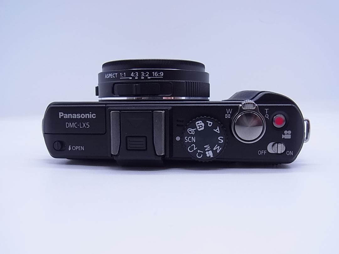 【美品】PANASONIC LUMIX DMC-LX5 コンパクトデジタルカメラ
