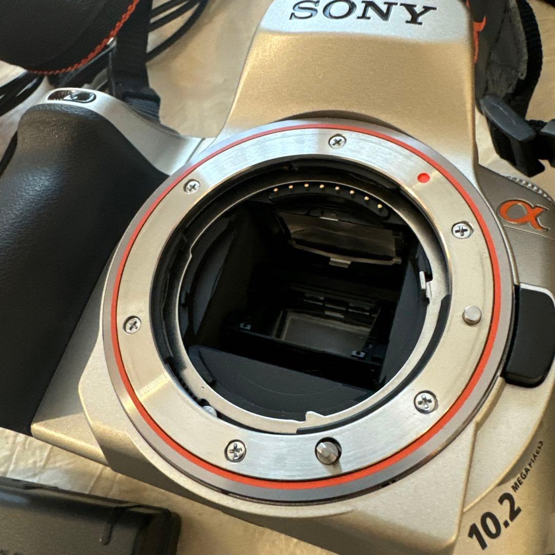 SONY α300 デジタル一眼レフカメラ 18-70mmレンズ付き　ケース付き