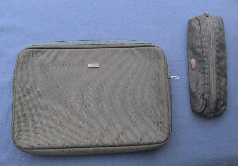 TUMI トゥミ PCケース ラップトップケース ガジェットポーチ バッグ