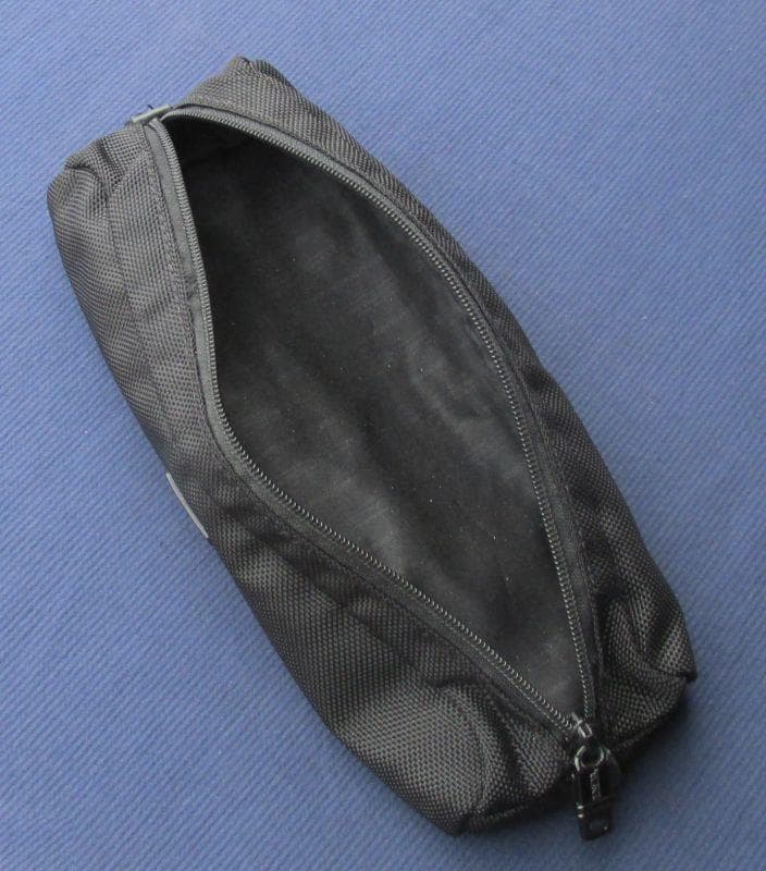 TUMI トゥミ PCケース ラップトップケース ガジェットポーチ バッグ