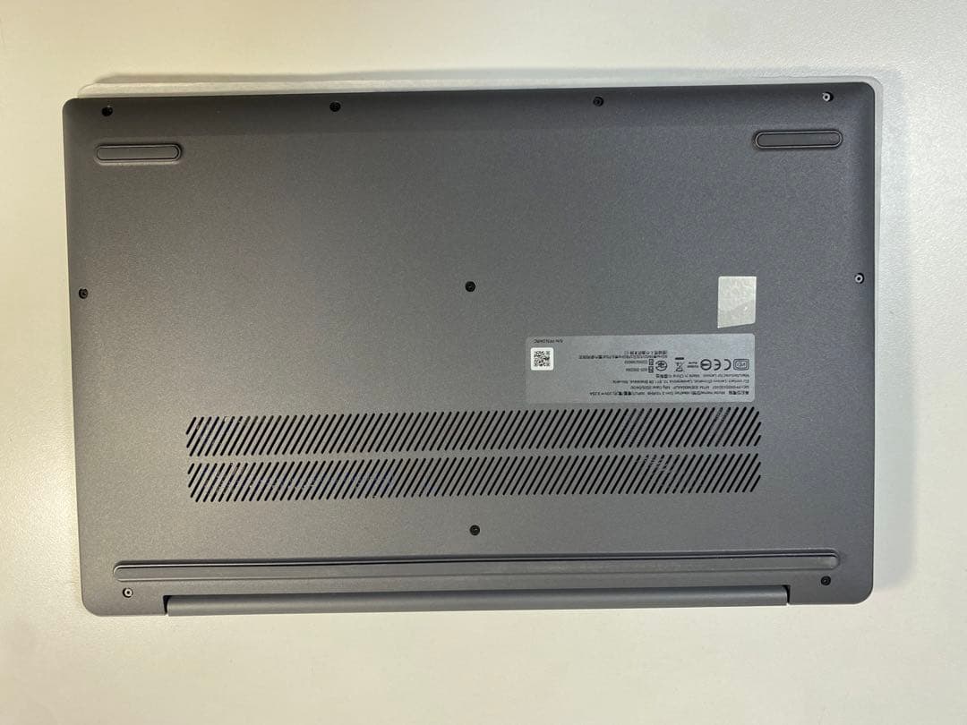 Windowsノート本体 Lenovo IdeaPad Slim 3 15IRH8