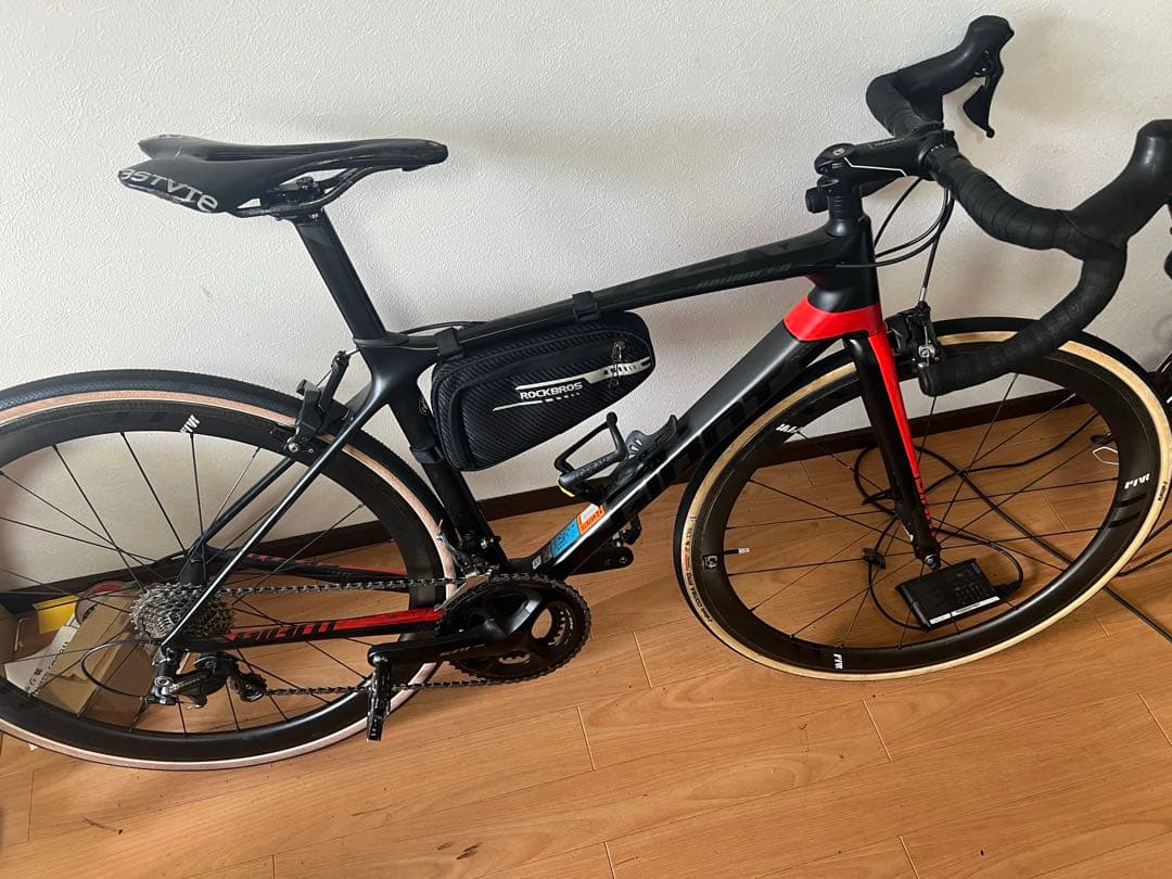 Giant TCR ADVANCED 2 2017年モデル