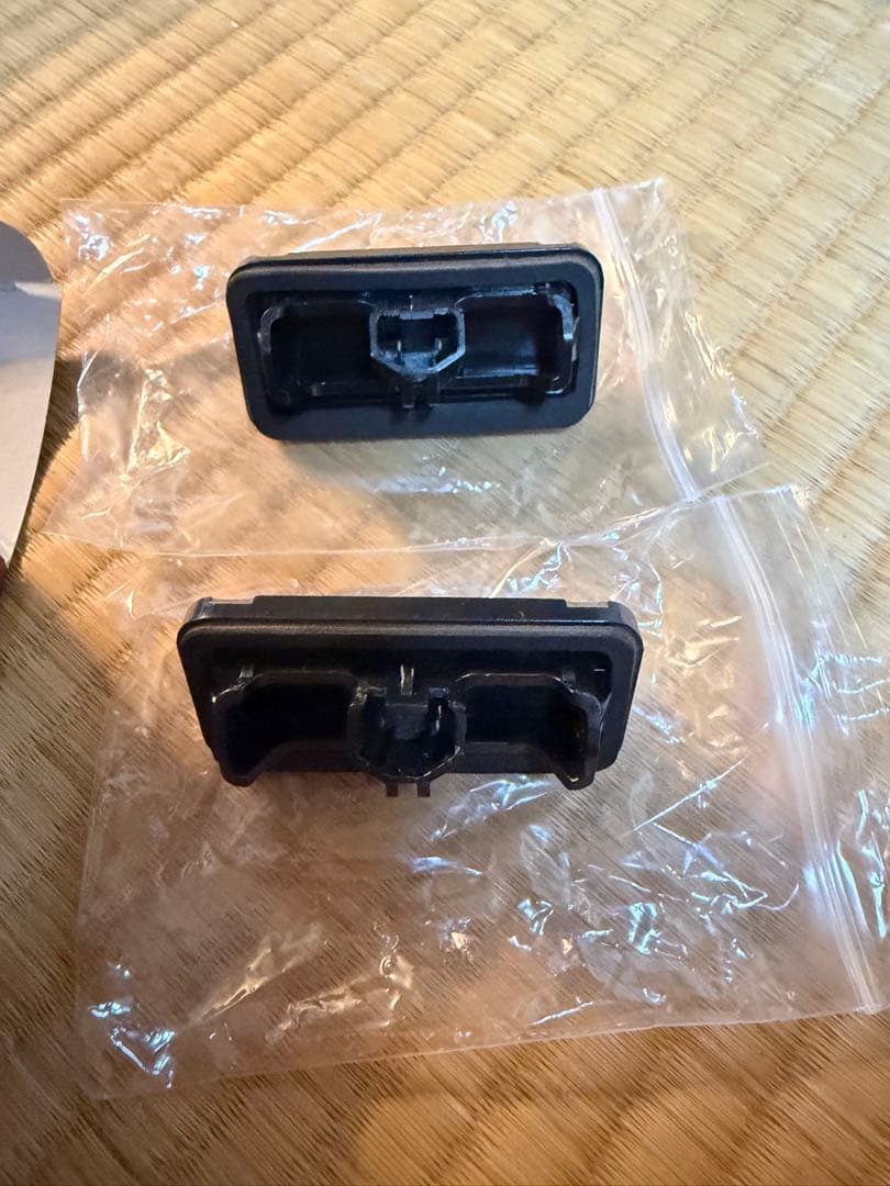 Valenti LEDライセンスランプ TYPE 1 　アルファード30 後期