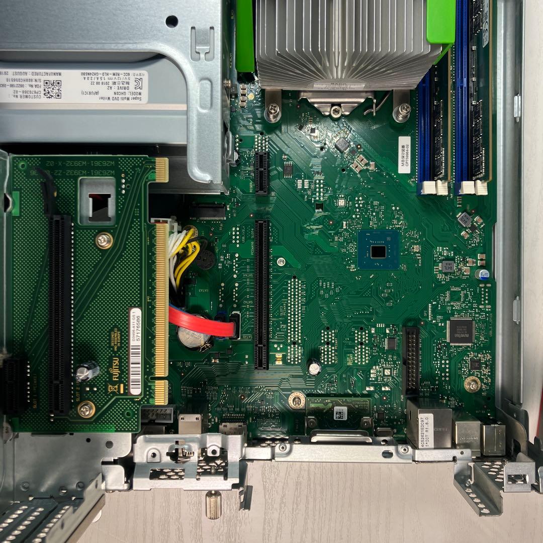 第8世代！Core i7！富士通ESPRIMO D588本体のみジャンク品！