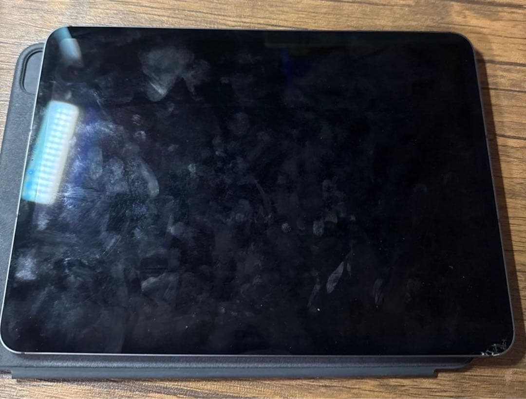 iPadPro11インチ第3世代Wi-Fi+Cellular タッチペン使えない