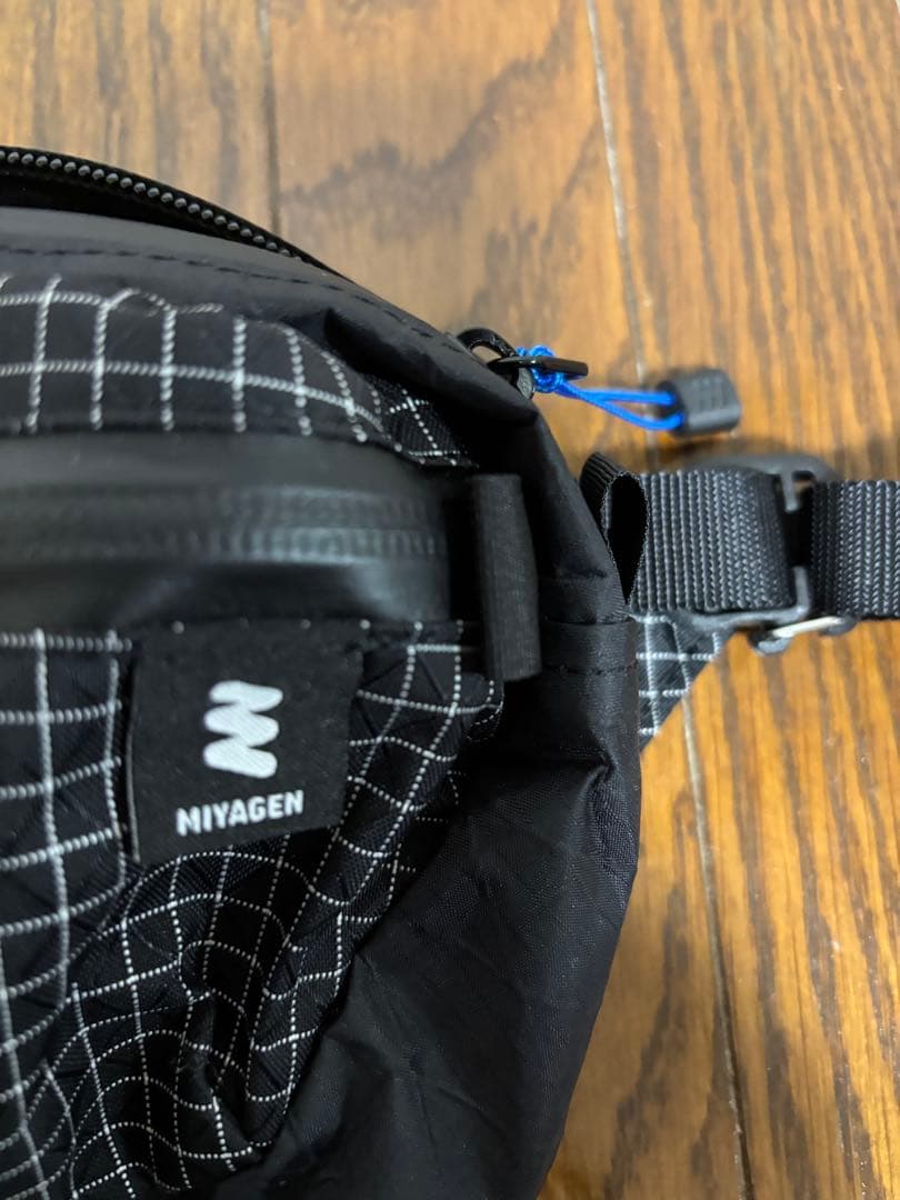 MIYAGEN ボディバッグ ブラック チェック柄