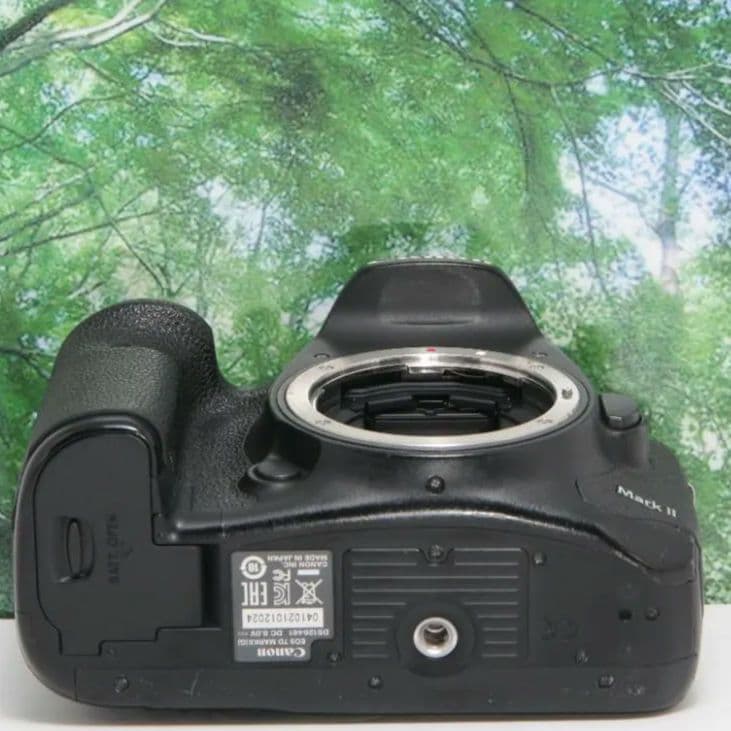 ❤スマホ転送OK✨高級機♪Canon EOS 7D MARKII♪付属品豪華❤