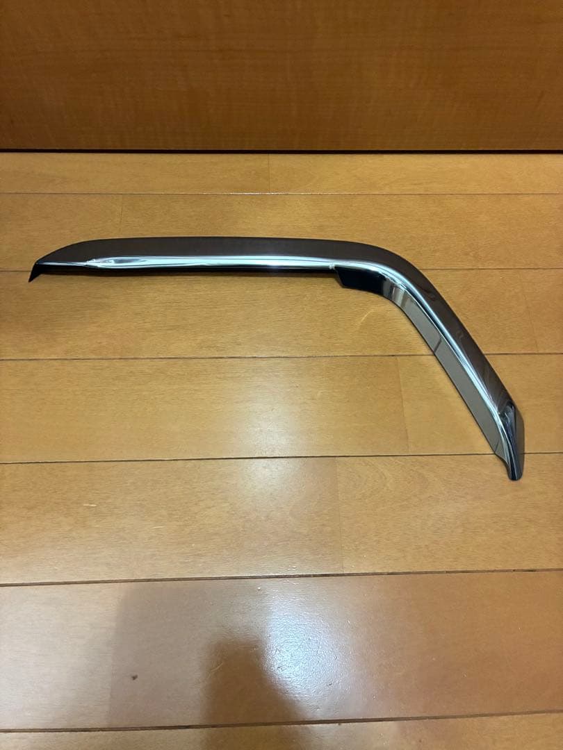 【VACANCESヴァカンス】クラウン 220系 RS リアメッキガーニッシュ