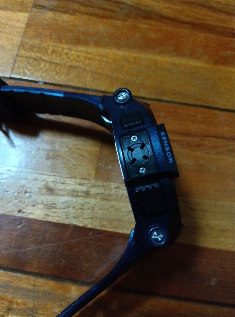 DCソーラー　TUSA IQ1204