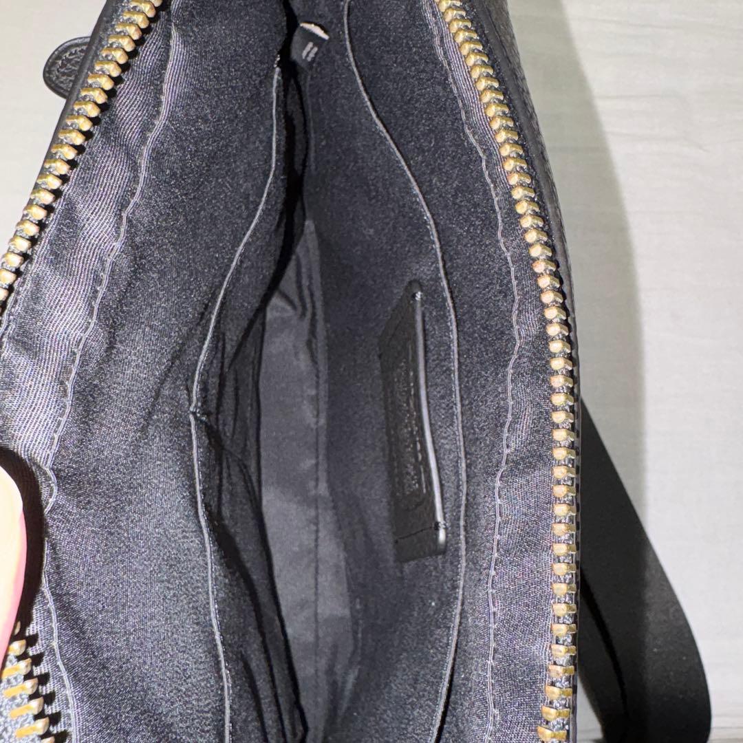 COACH メンズ　ショルダーバッグ　※タグ無し