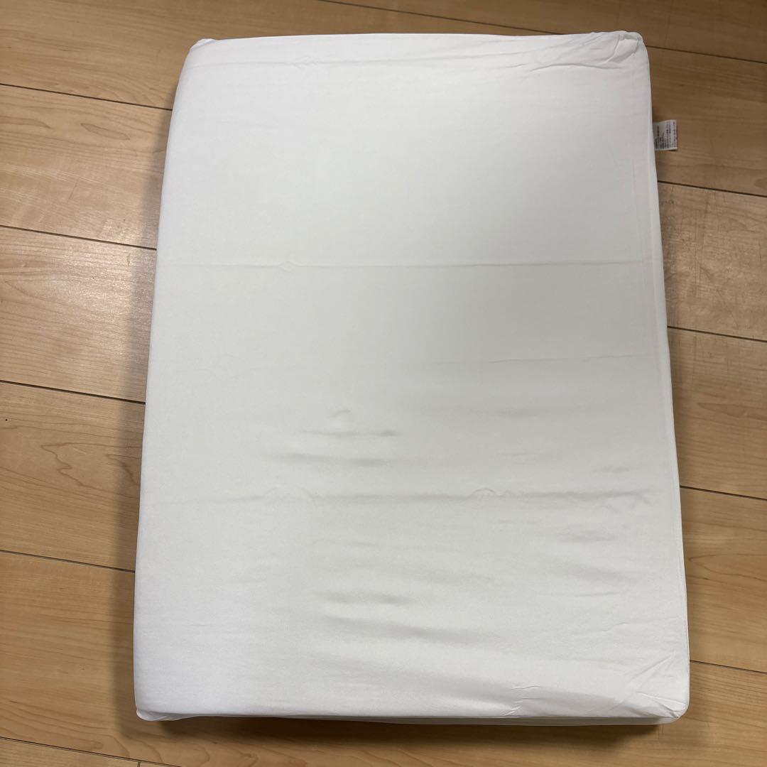 アップリカ　ココネルエアーAB　専用袋付き　グレー（別購入マットレス付）