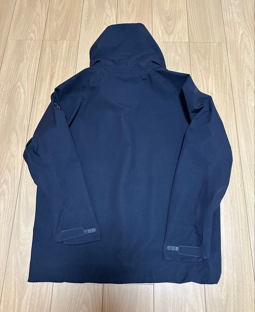 DESCENTE ALLTERRAIN クレアス O ブラック 美品