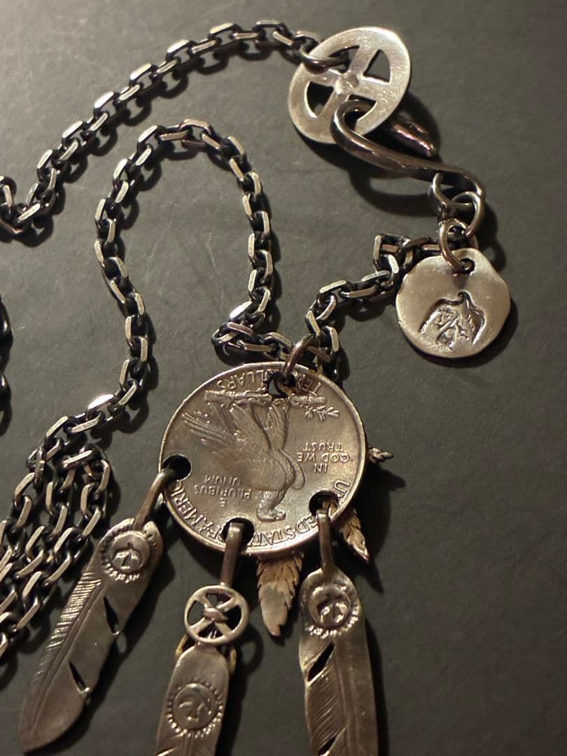 ゴローズ　三点吊り中金メタル付きグラス大イーグルフック細角チェーンセット