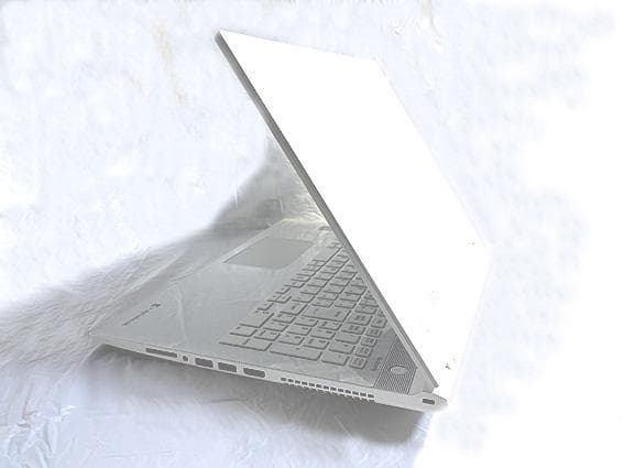 TOSHIBA dynabook AZ35/UW ホワイト