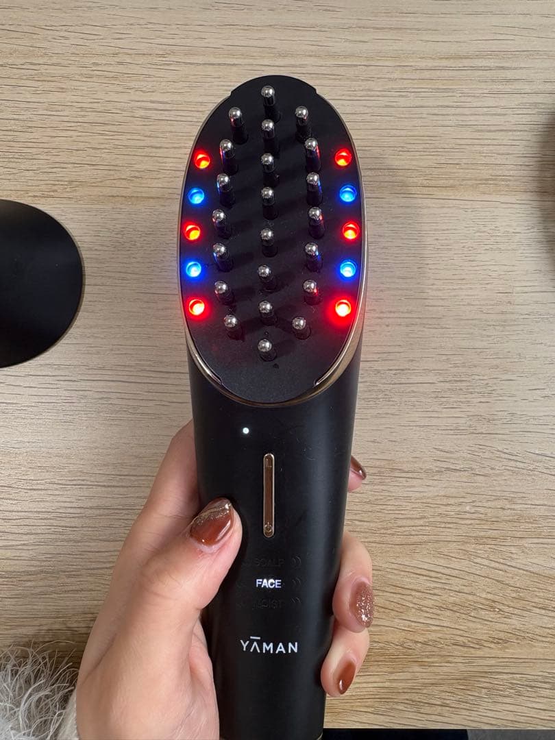 ヴェーダスカルプブラシ BS for Salon