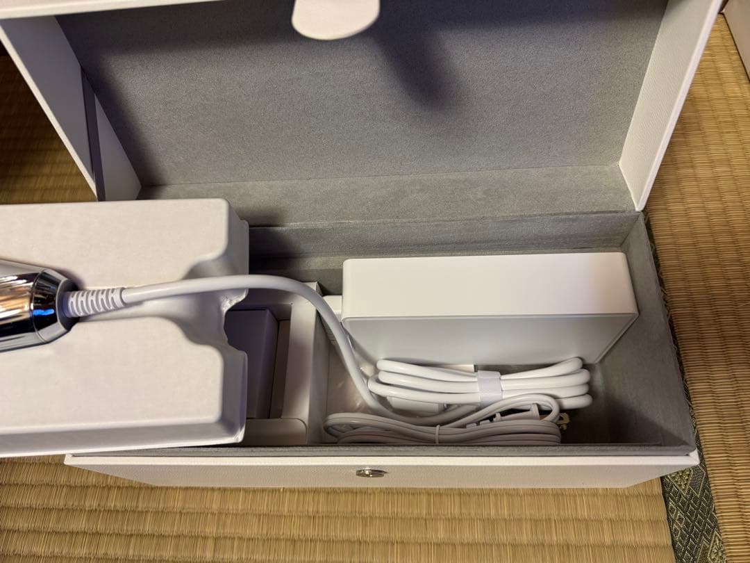 ReFa EPI W 美容器具 MTG ホワイト　RE-AY-02A