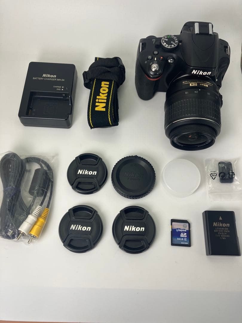 【返品保証・良品】Nikon D5100 + AF-S DX 18-55mm