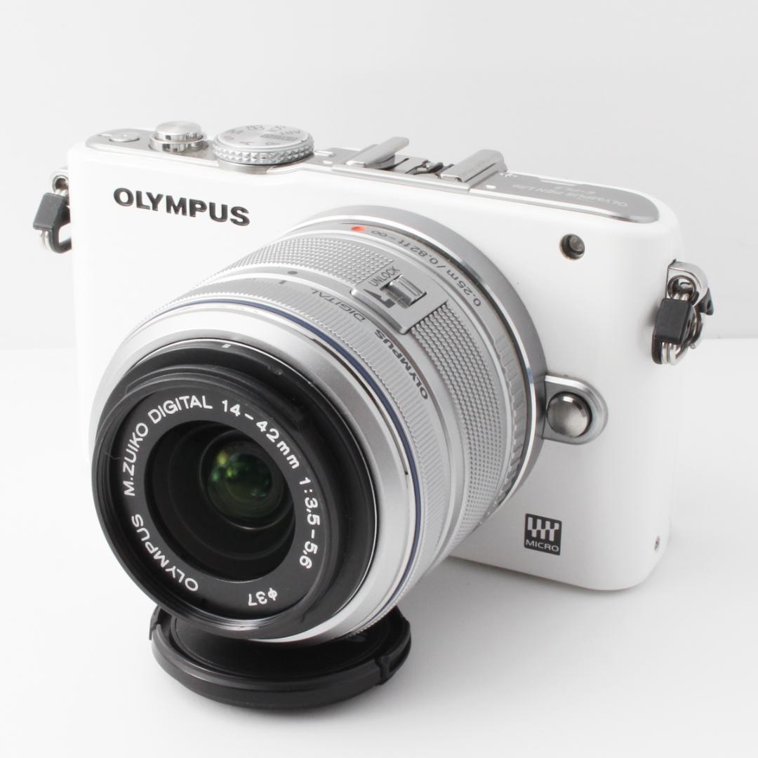 女性に大人気♪おしゃれなOLYMPUS PEN Lite E-PL3　可動式液晶