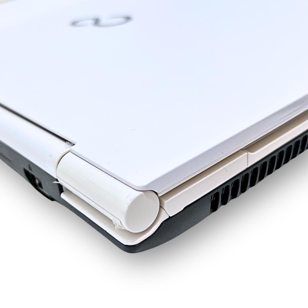 FUJITSU LIFEBOOK人気のカメラ付ノートパソコン/zoom/初心者