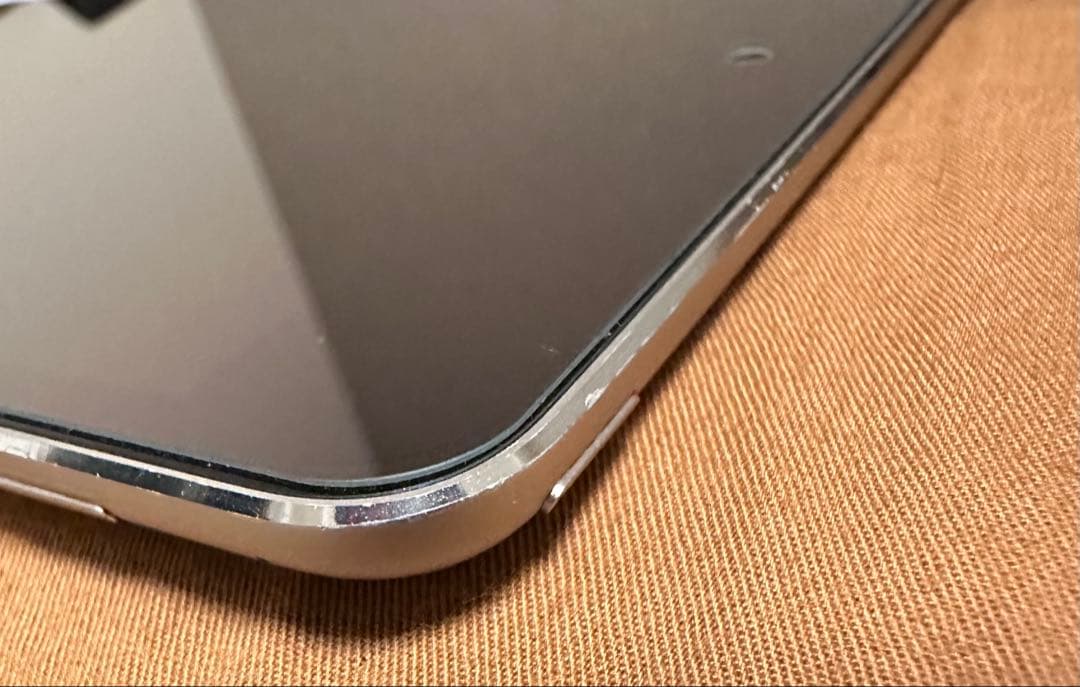 Apple iPad mini 4 【128GB】 本体のみ/箱あり