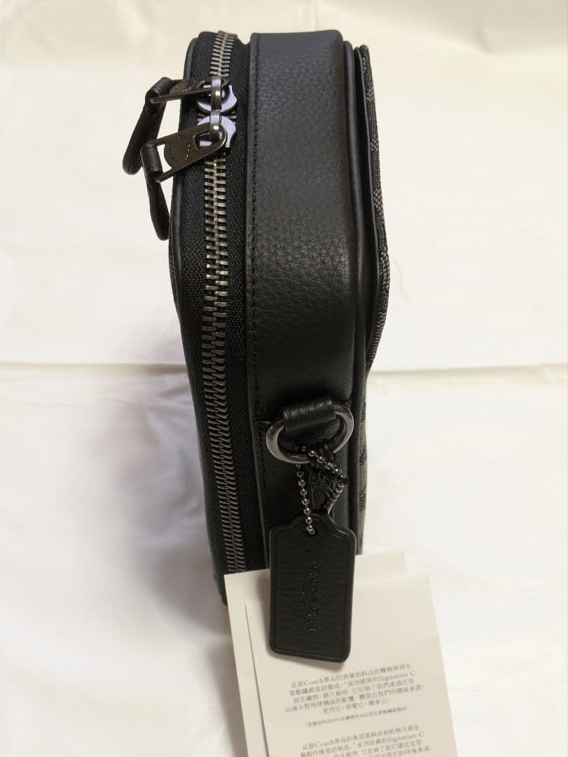 早坂★10日まで期間限定お値下げ・メンズショルダーバッグ