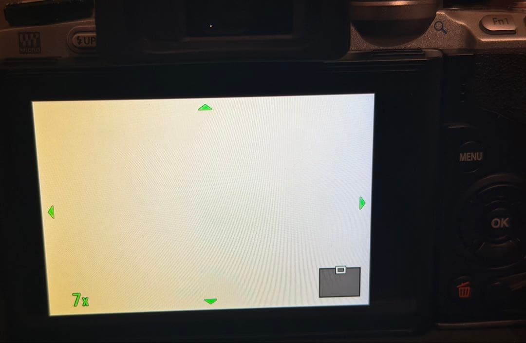 【シャッター数910】OLYMPUS OM-D E-M10 14-42mmEZ