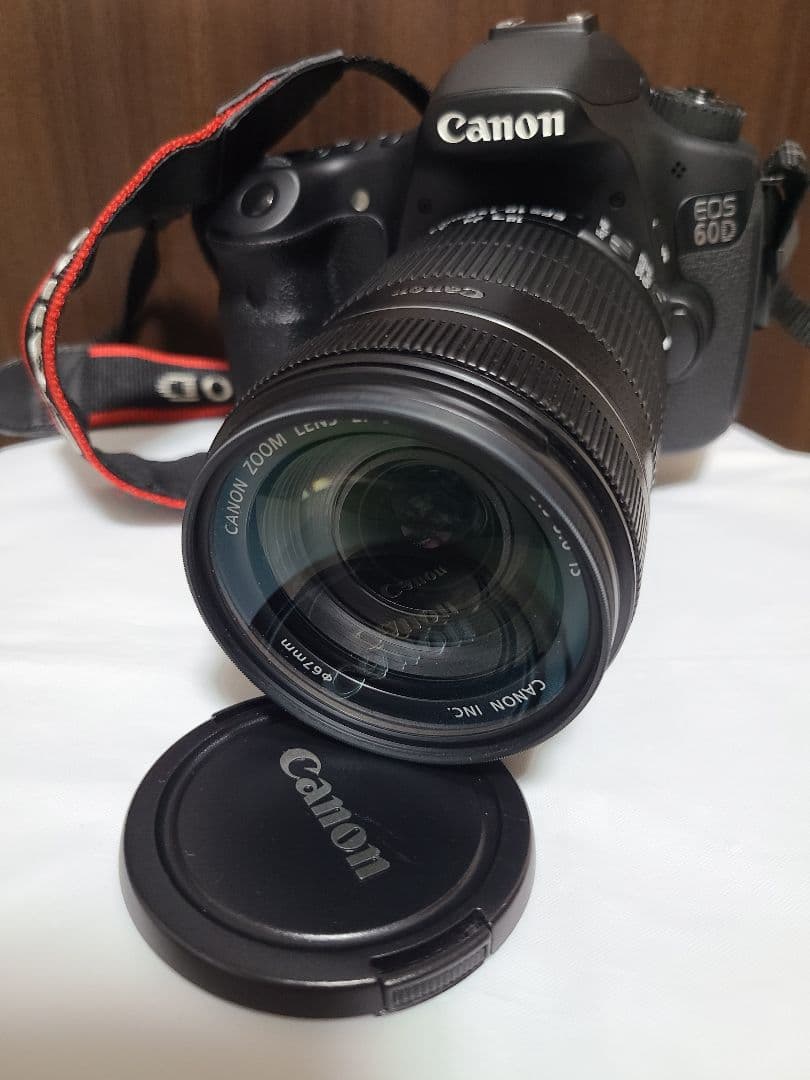 ⭐Canon EOS 60D⭐キャノン⭐一眼レフカメラ⭐レンズ付き⭐ほか付属品⭐