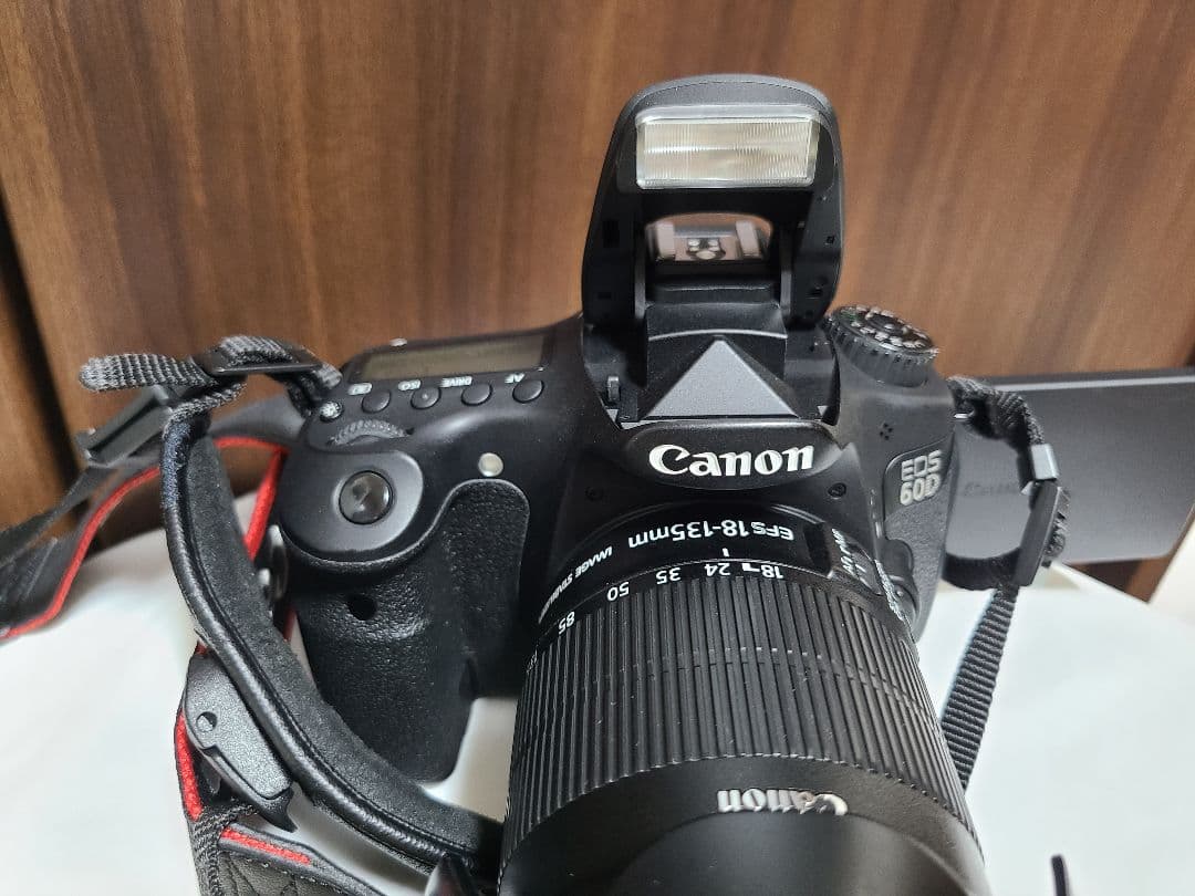 ⭐Canon EOS 60D⭐キャノン⭐一眼レフカメラ⭐レンズ付き⭐ほか付属品⭐