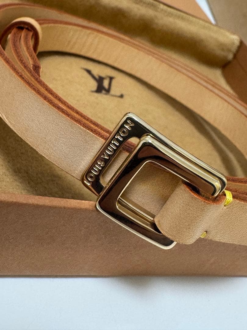 【sarry】LOUIS VUITTON ベージュ レザーベルト